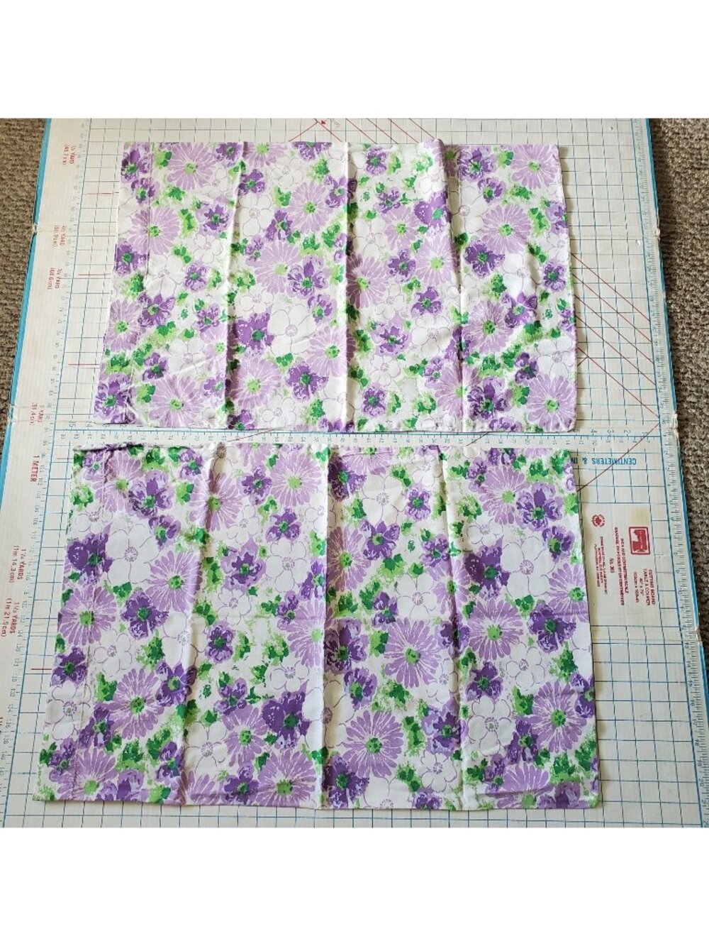 2 Sears Purple Floral Pillowcases 60s 70s Cotton 29x20 Vintsge Mod Flower Power
